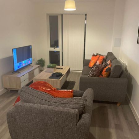 City Centre Apartment Манчестър Екстериор снимка