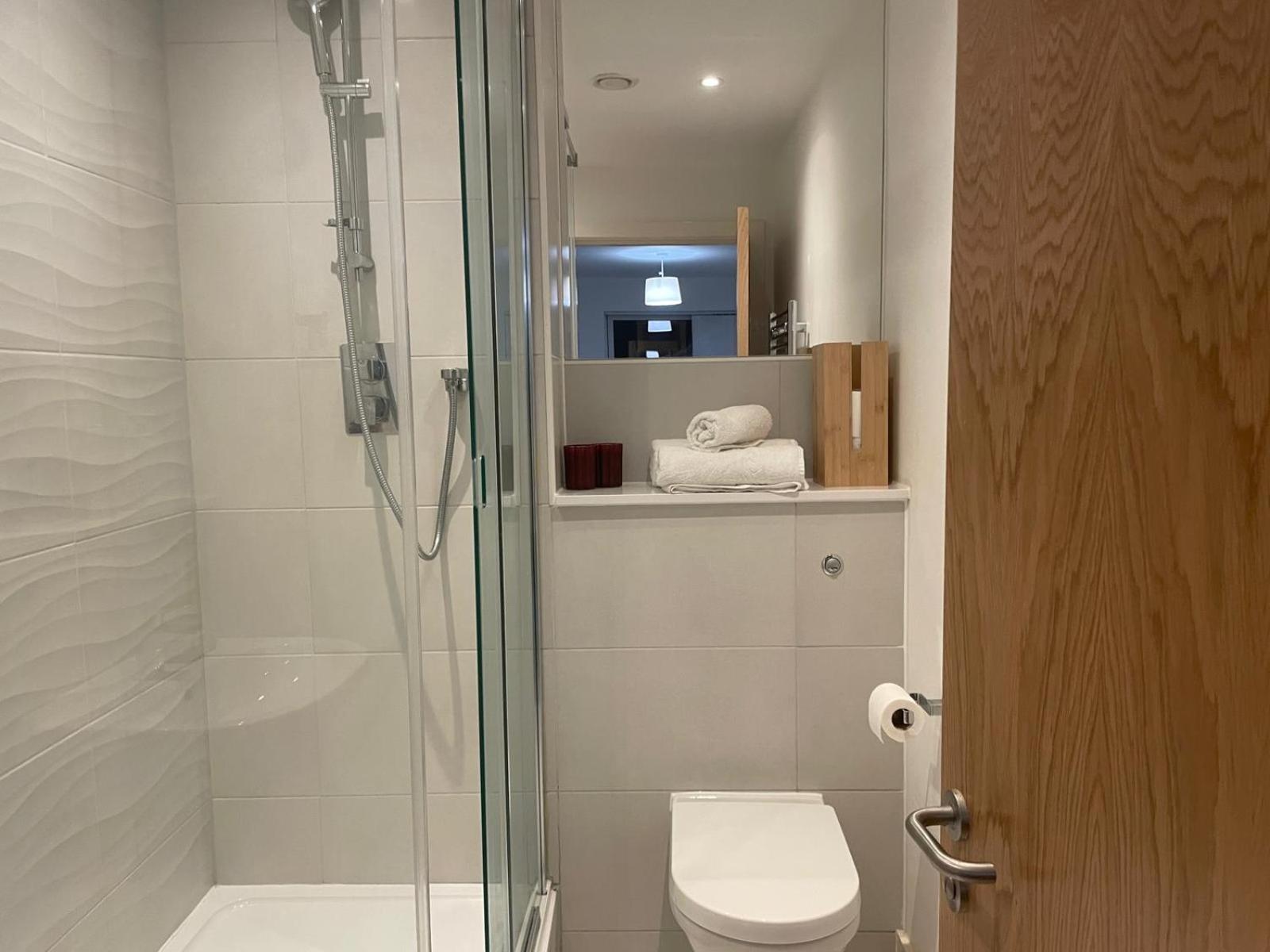 City Centre Apartment Манчестър Екстериор снимка