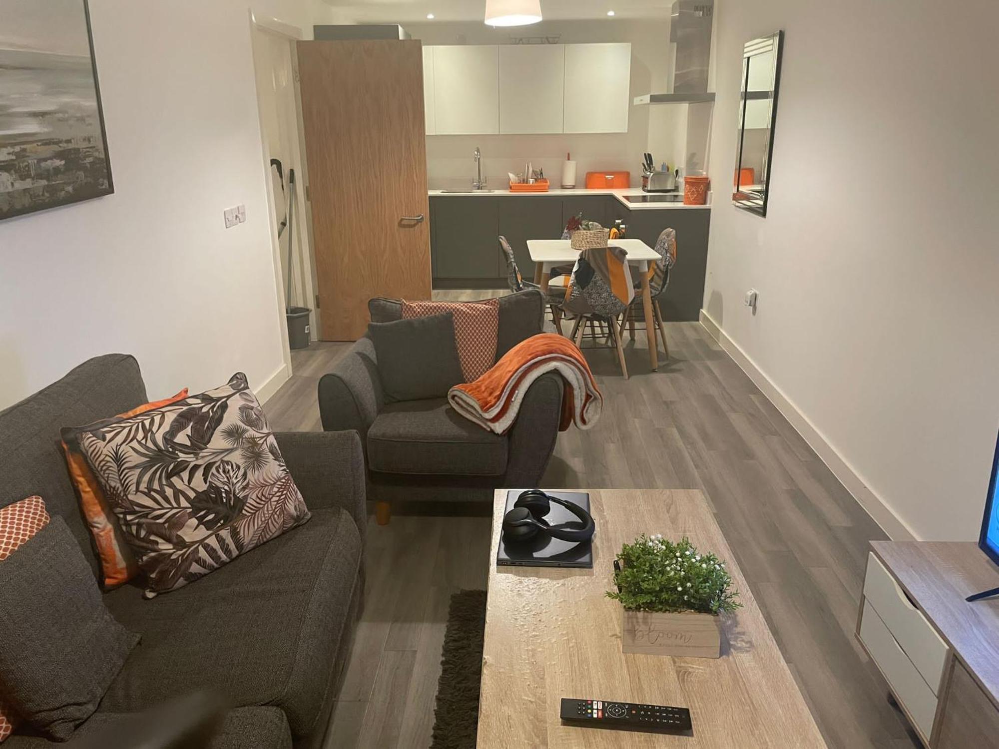 City Centre Apartment Манчестър Екстериор снимка